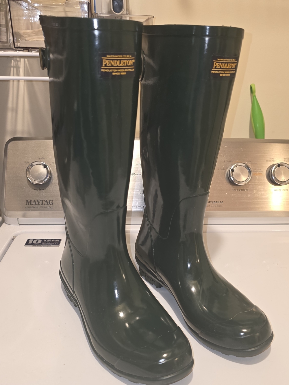 Pendleton Women's Tall Glossy Rain Boots in Dark Green